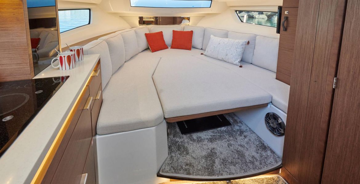 Jeanneau 10.5 WA Serie2