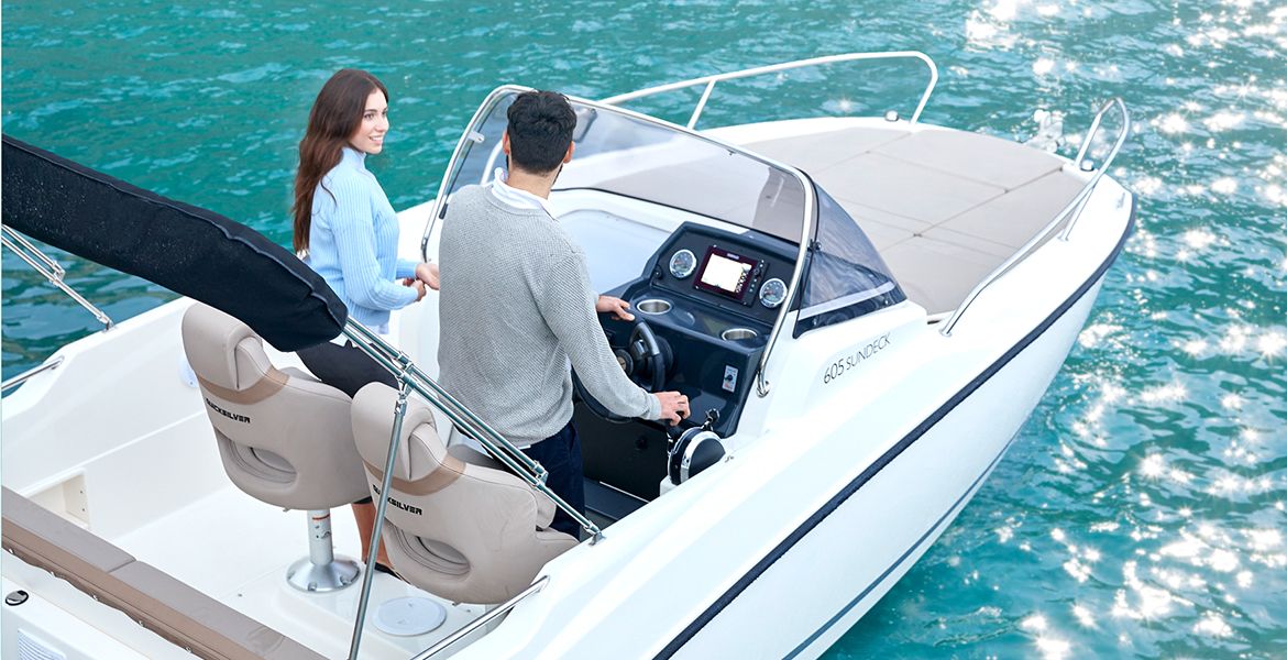 Quicksilver Activ 605 Sundeck