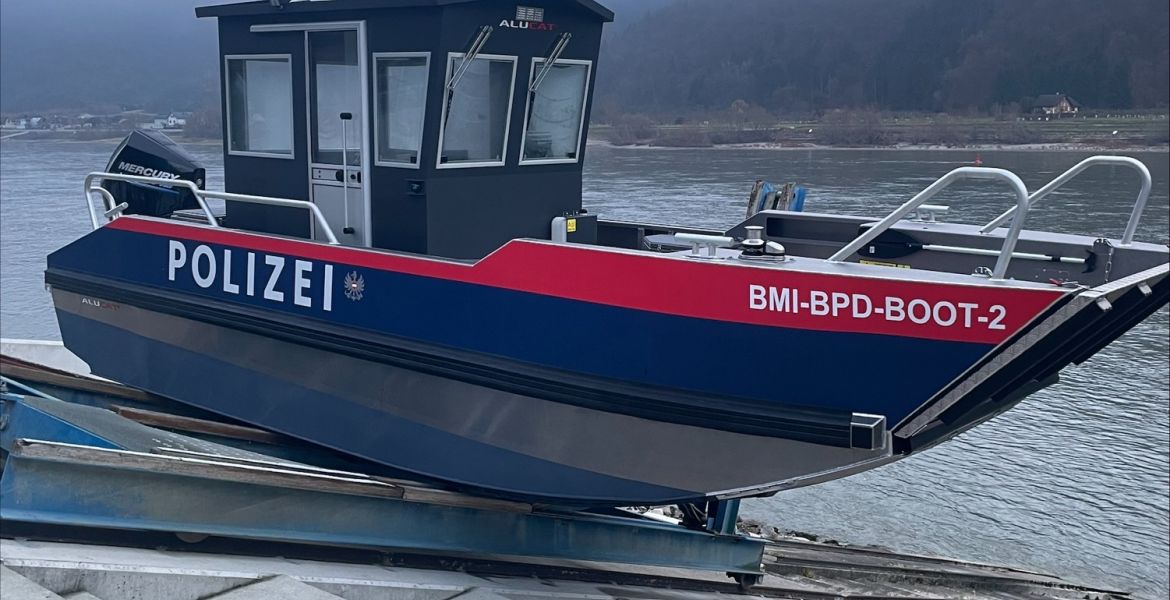 ALUCAT Aluminium Arbeitsboote MZB