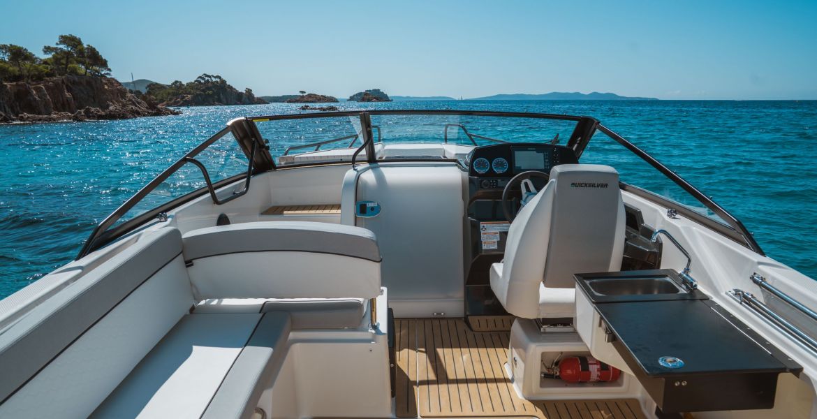 Quicksilver Activ 675 Cruiser