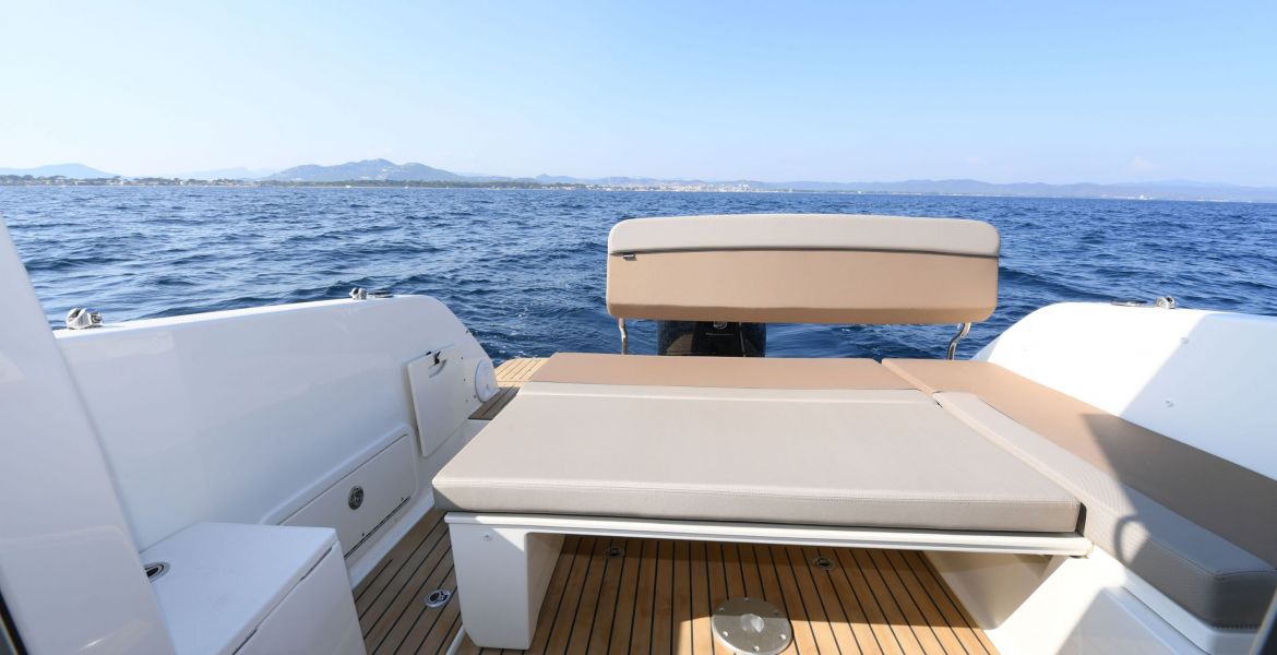 Quicksilver Activ 705 Weekend
